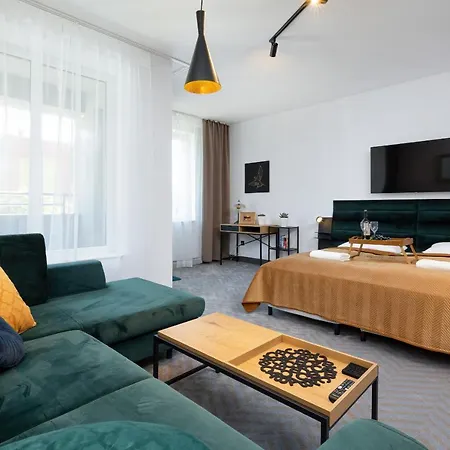Etna Apartments Kolobrzeg By Noclegi Renters Exterior photo