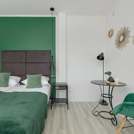 Etna Apartments Kolobrzeg By Noclegi Renters Exterior photo