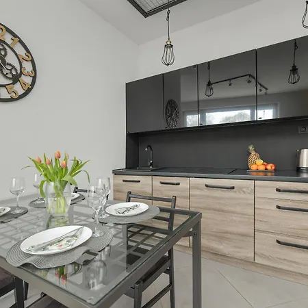 Etna Apartments Kolobrzeg By Noclegi Renters Exterior photo